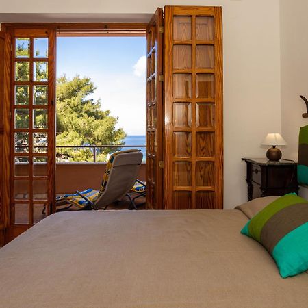 Villa Nel Verde Sul Mare, Mondello, Палермо Екстериор снимка
