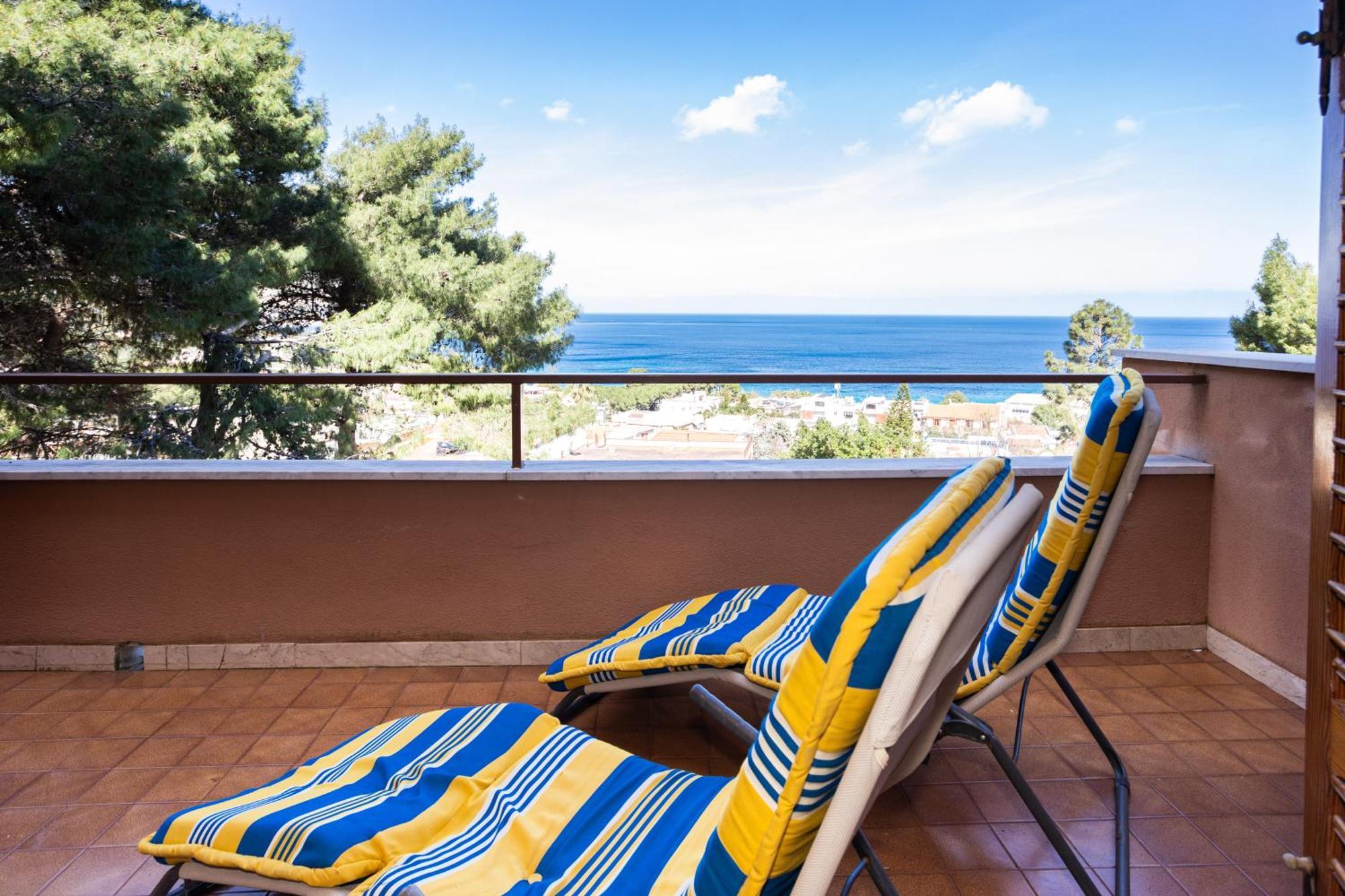 Villa Nel Verde Sul Mare, Mondello, Палермо Екстериор снимка